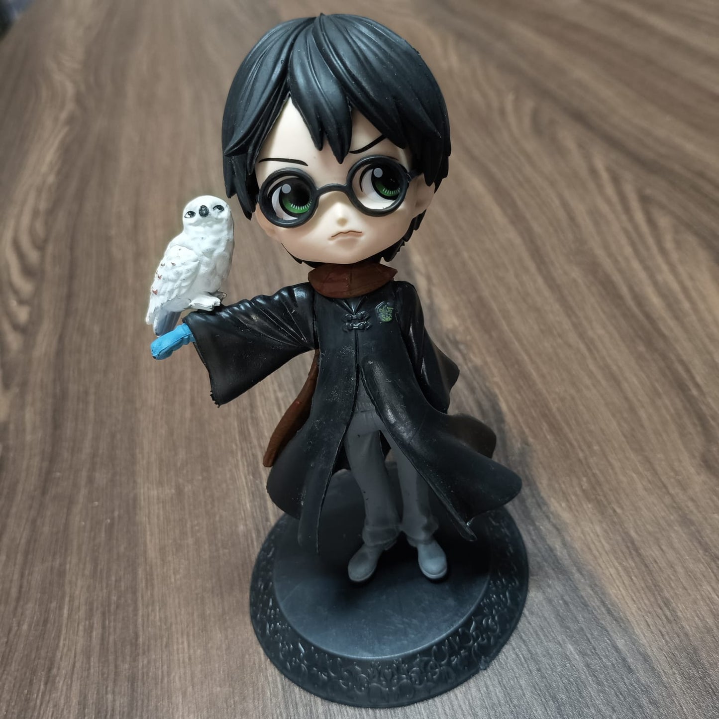 Harry Potter Mini Figurine with Owl Hedwig | Cute Anime Style Wizard Statue | Collectible Desk Decor Toy Gift